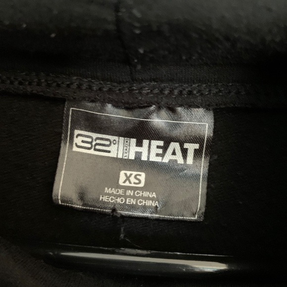 Costco sweater. Turtle neck. Good condition - Picture 1 of 2